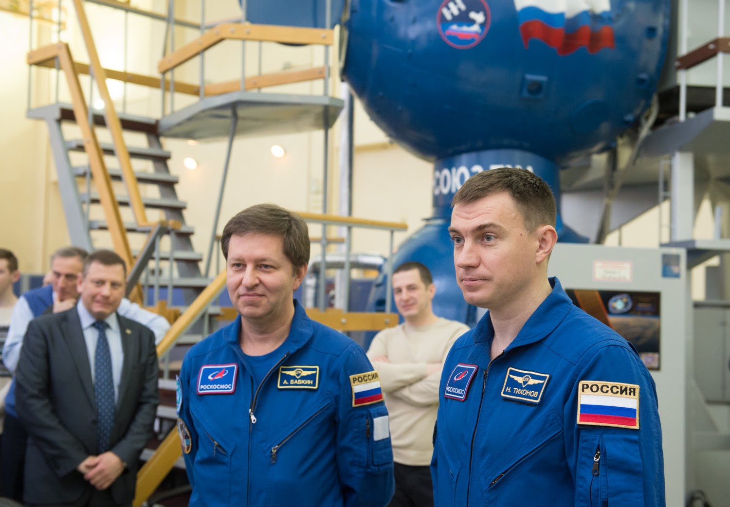 Интервью перед стартом: беседа с экипажем МКС-63 ﻿