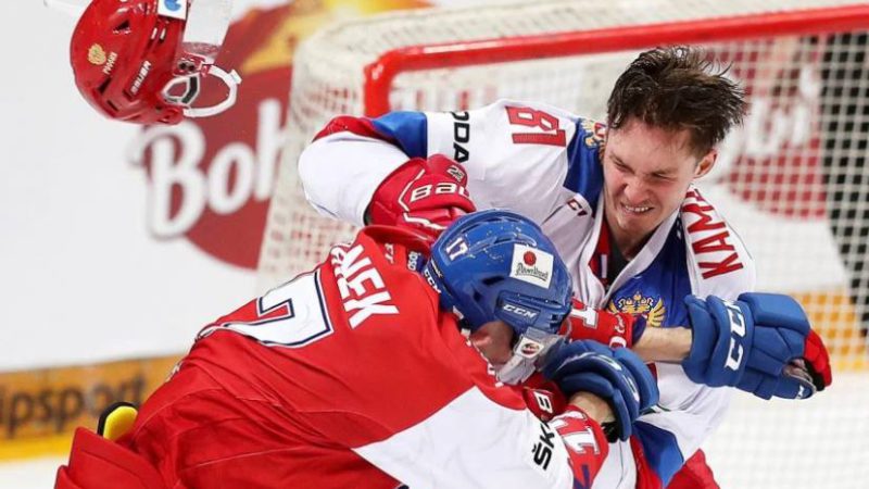 Сборная России обыграла Чехию в стартовом матче Чемпионата Мира по хоккею